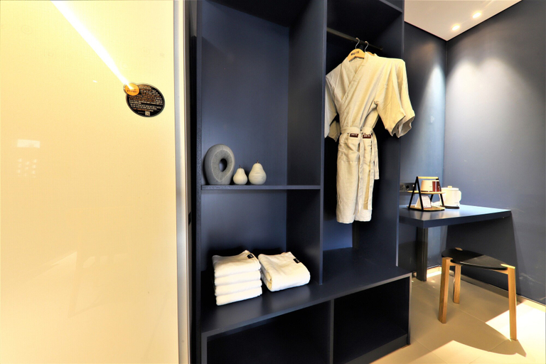 Bathroom 3, MU:TE Hotel, Nam