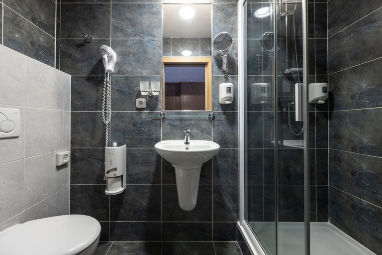 Bathroom 4, OREA Hotel Arigone Olomouc, Olomouc
