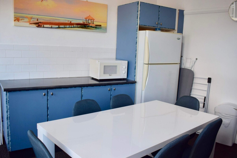 Others 5, Cosy 3 Bedroom Apartment In Trendy Haberfield, Sydney