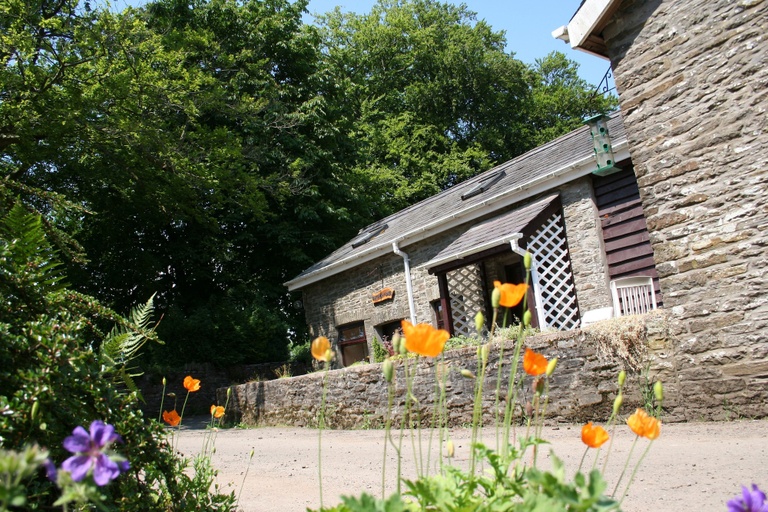 Exterior & Views 2, Swansea Valley Holiday Cottages, Neath Port Talbot
