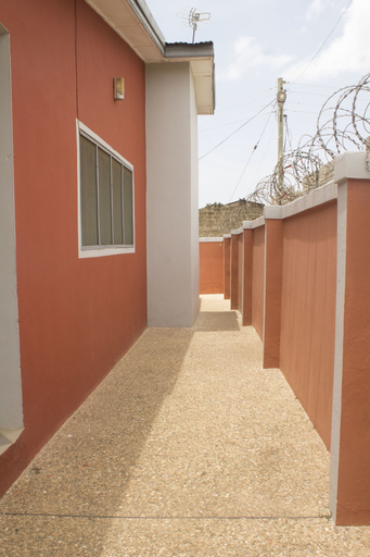 Exterior & Views, Adinkra Lodge, Accra