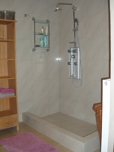 Bathroom 5, Gorgeous Apartment Pool Anavissos, Attica