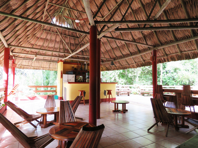 Food & Drinks 5, Crystal Paradise Resort