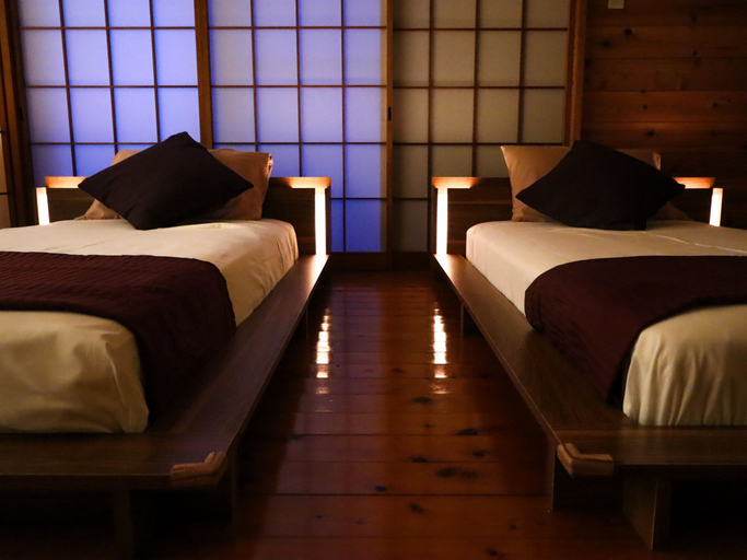 Bedroom 2, Atami-Kaiun, Atami