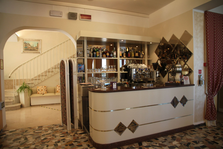 Food & Drinks 5, Hotel Adriatica, Rimini