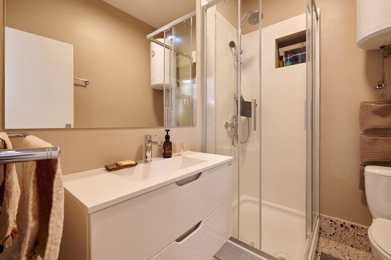 Bathroom 4, Apartment Tin, Trogir