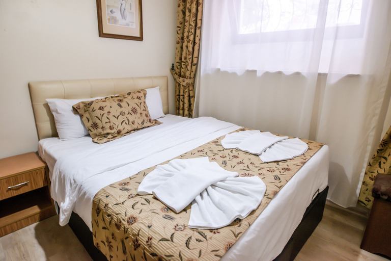Bedroom 2, Camelot Apartment, Fatih