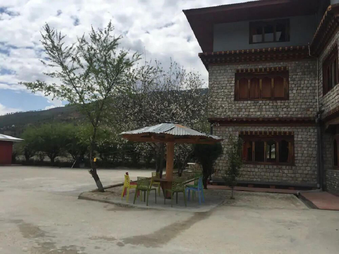 Exterior & Views 2, Ngayabling Resort, Lungnyi
