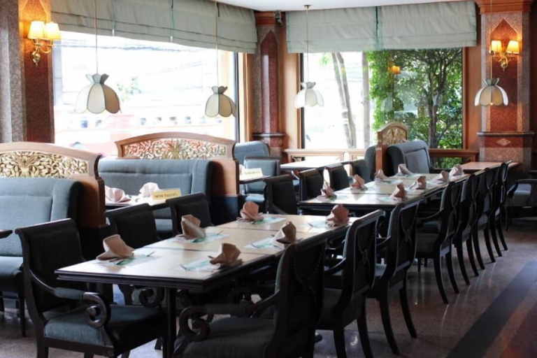 Food & Drinks 3, S.D. Avenue Hotel, Bang Plad