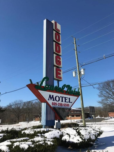 Exterior & Views 1, Laurel Notch Motel, Burlington