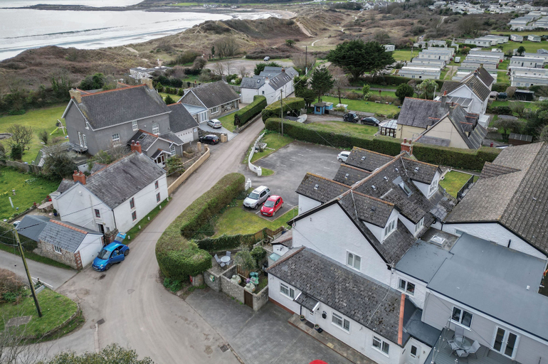 Exterior & Views 2, Sea Breeze Apt 3 - 2 Bed - Horton Beach, Swansea