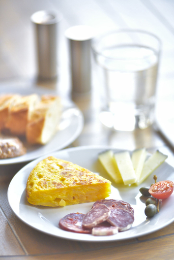 Food & Drinks 5, Mihlton Barcelona Boutique B&B, Barcelona