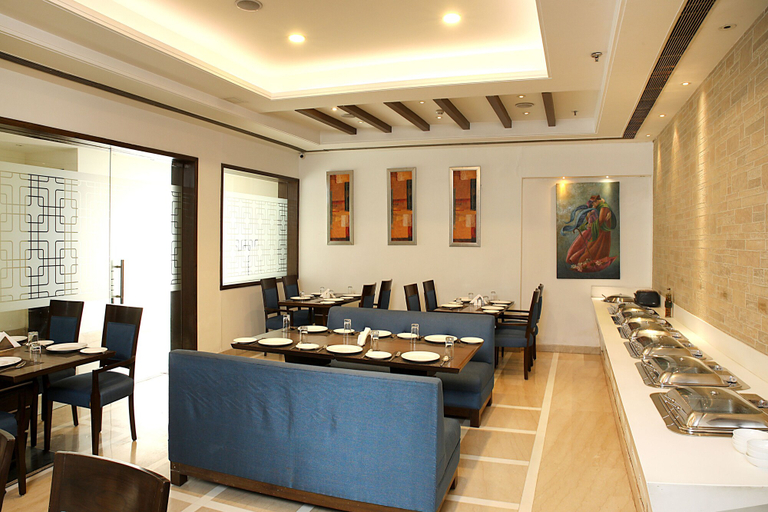 Food & Drinks 5, Inde Vista Woods Signature Tower, Gurgaon