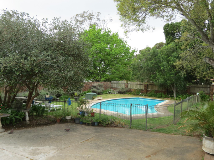 Sport & Beauty 4, AppleBee Guest Cottages, Cacadu
