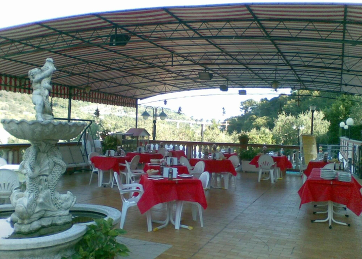 Food & Drinks 4, Albergo Ristorante San Matteo, Imperia