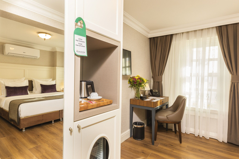 Bedroom 3, Meroddi La Porta, Beyoğlu