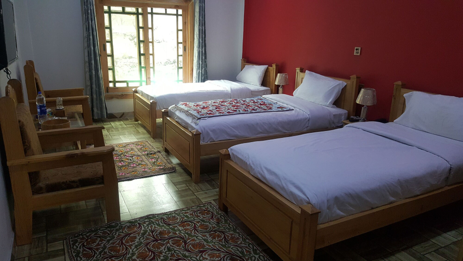 Bedroom, Shangrila sharda, Azad Kashmir
