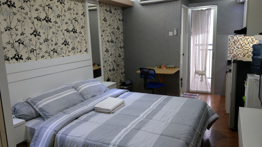 Bedroom 2, Clean & Comfy Room at Bassura with open view window, East Jakarta