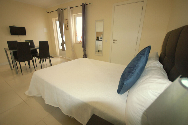 Bedroom 3, Albufeira Tenis Old Town N1 r/c Tras, Albufeira