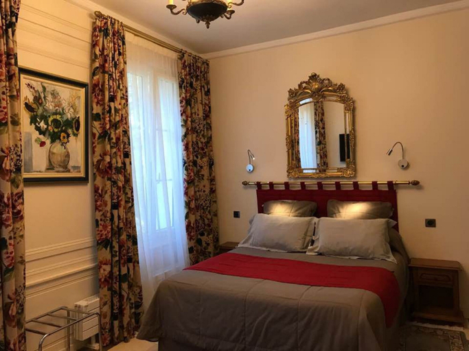 Bedroom 2, Hôtel L' Ecrin, Calvados