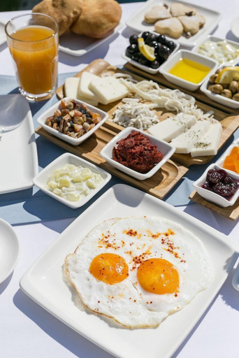 Food & Drinks 5, Ayapetro Hotel, Bozcaada
