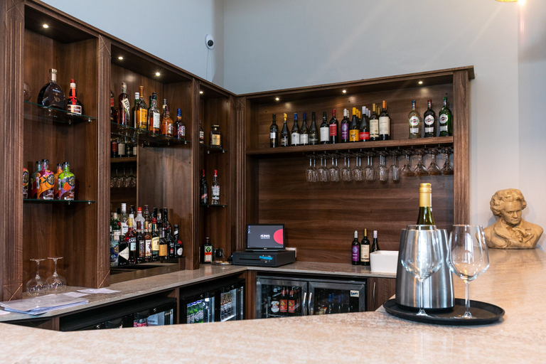Food & Drinks 4, Wroxall Abbey Hotel, Warwickshire