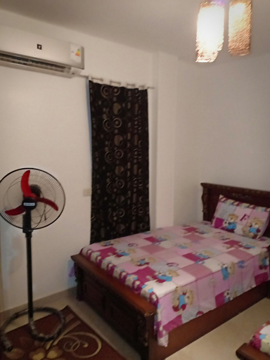 Bedroom 2, Apartment in Agoza, Ad-Duqi