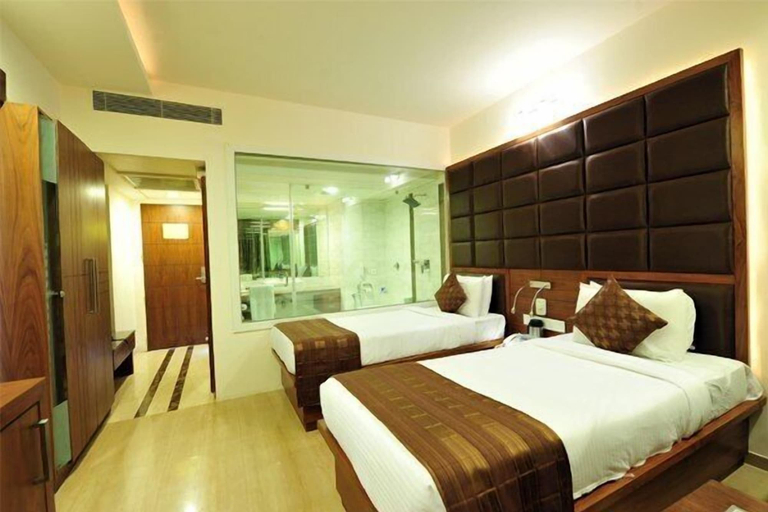 Bedroom 2, Hotel Inder Residency, Ahmadabad