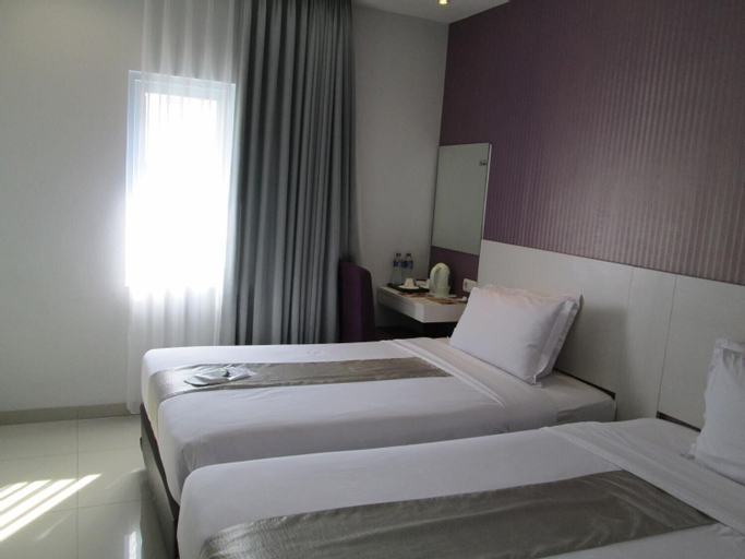 Bedroom 18