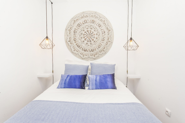 Bedroom, LxWay Apartments Alfama Gold, Lisbon