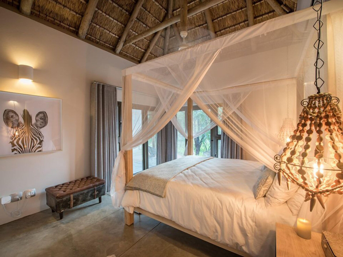 Bedroom 2, Villa Kudu, Mopani