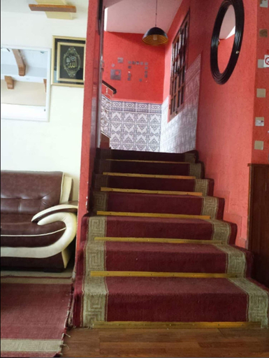 Others, Hotel Faiz, Kouba