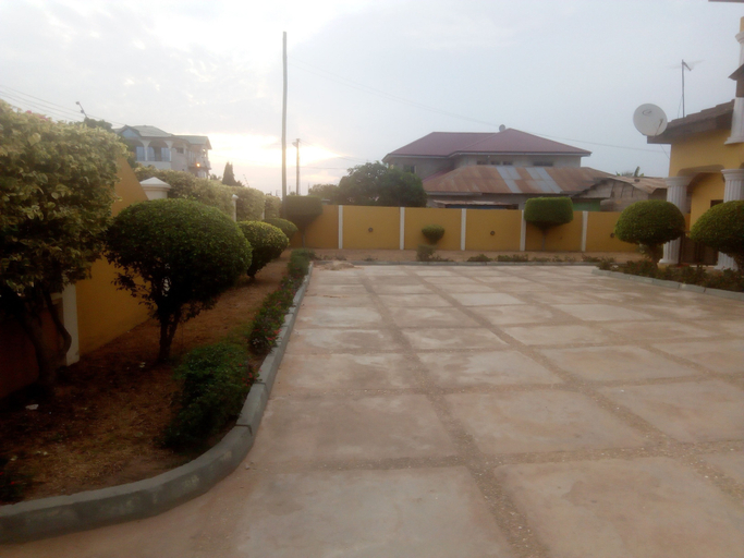 Exterior & Views 4, Bezt Executive Guesthouse, Accra