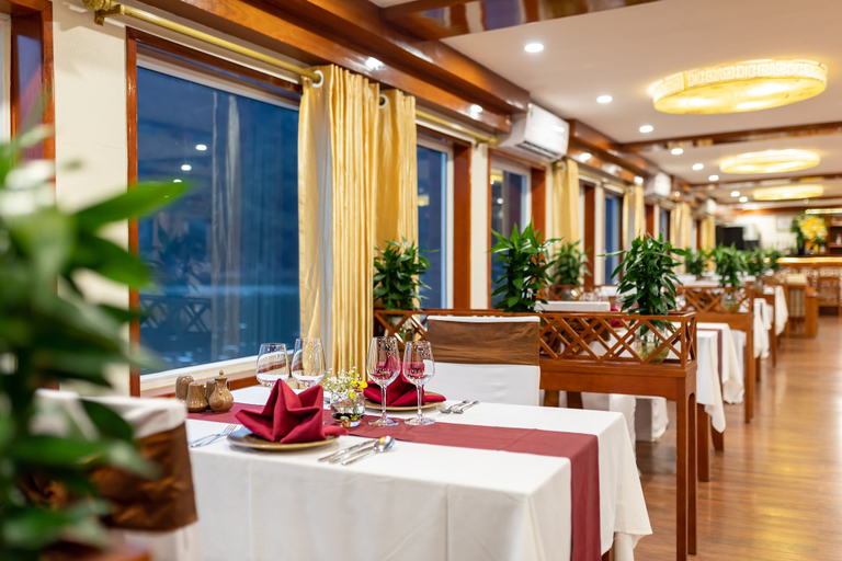 Food & Drinks 4, Halong Crown Cruise, Hạ Long
