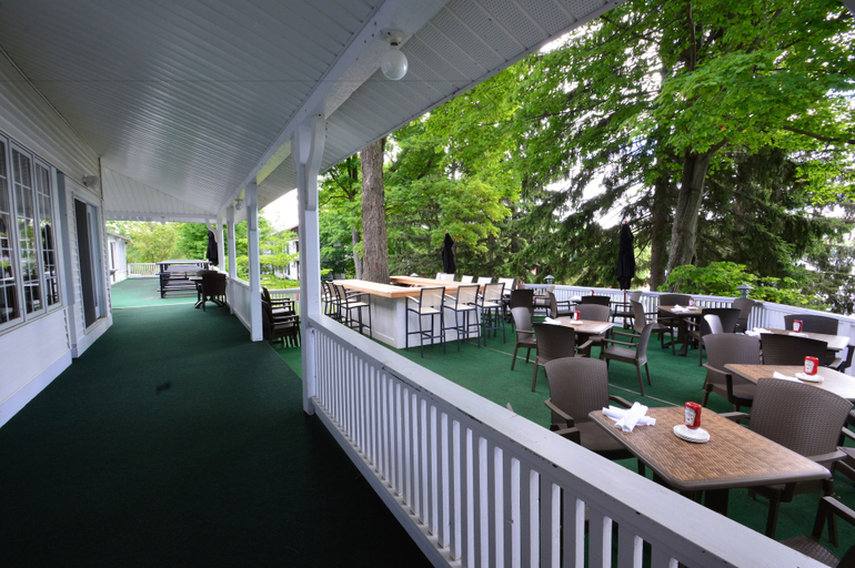 Food & Drinks, Clevelands House Resort Muskoka, Muskoka