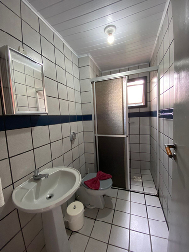 Bathroom 3, Residencial Leticia, Florianopolis