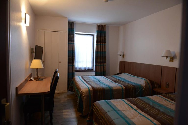 Bedroom 4, Hotel Du Lion, Haute-Saône