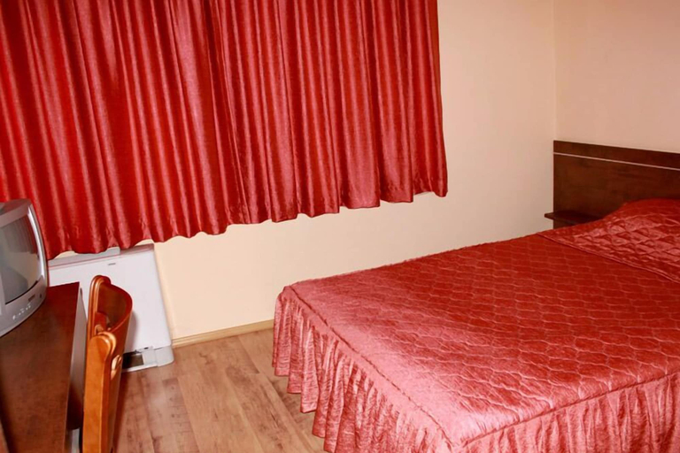 Bedroom 3, Alafrangite Hotel, Plovdiv