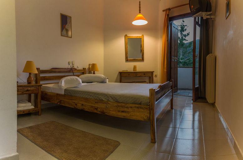 Bedroom 3, Neos Omalos, Crete
