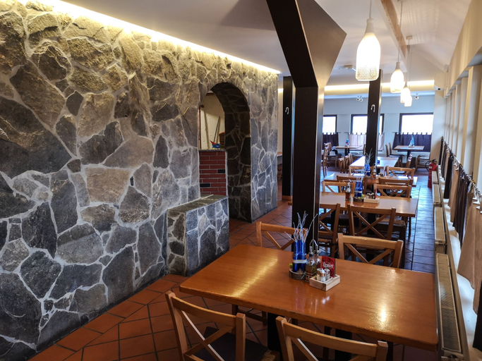 Food & Drinks 5, Apartments Vila Apolonia, Ljubljana