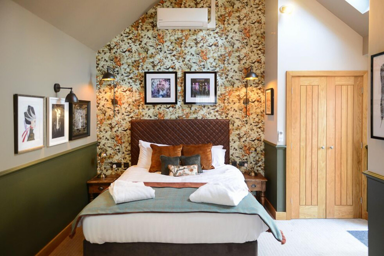 Bedroom 2, Guinness Arms, Suffolk