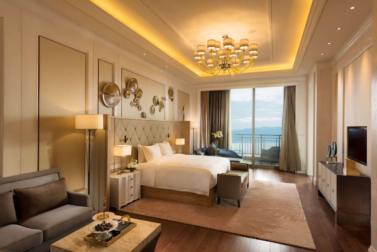 Bedroom 4, Hilton Yuxi Fuxian Lake, Yuxi
