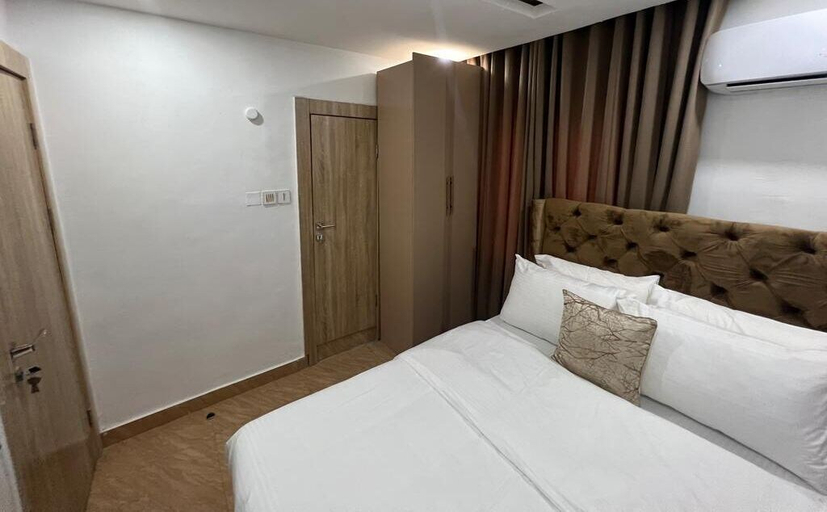 Bedroom 2, Thapunchline Apartments & Hotels, Ikeja