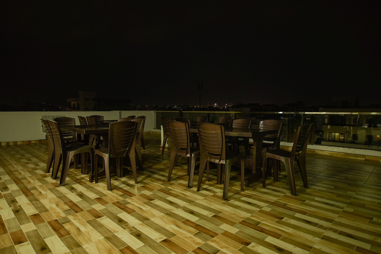 Food & Drinks, Hotel Luxury Collection, Gurgaon