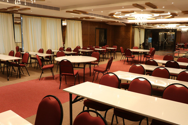Food & Drinks 4, ICON Express by BHAGINI, Bangalore