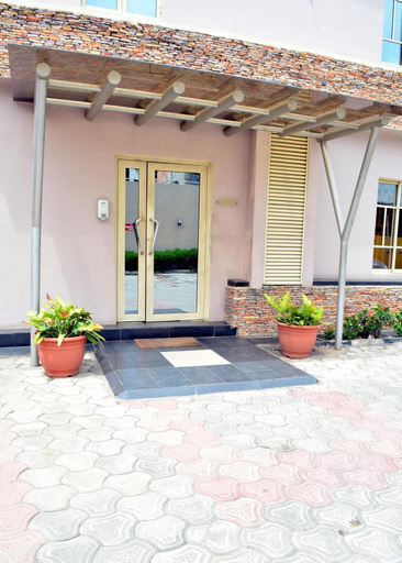 Exterior & Views 2, De Rigg Place, Mainland