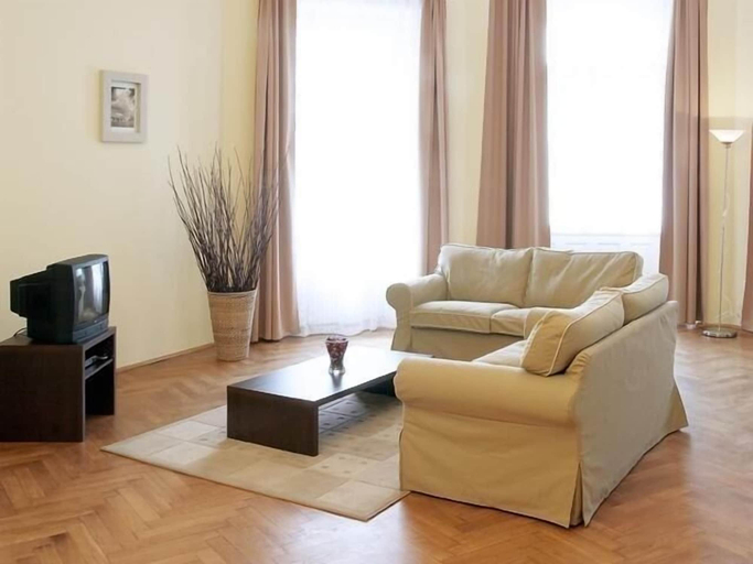 Others 5, RiverView Palace Apartments, Praha 5