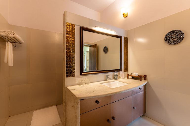 Bathroom, Chhota Mahal, Jaipur