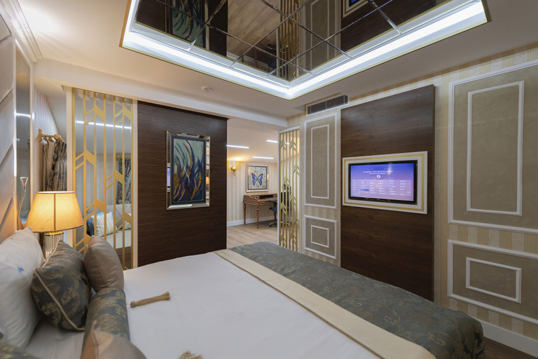 Bedroom 3, Elysium Green Suites, Antalya