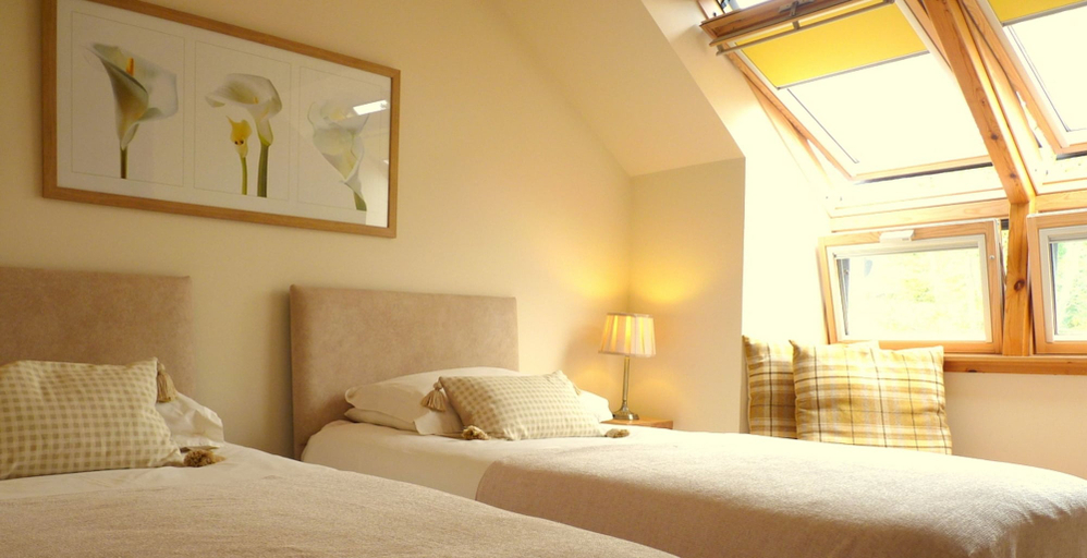 Bedroom 3, Tulach Ard House, Highland